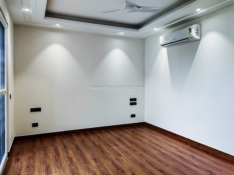 4 BHK Builder Floor For Rent in Green Park