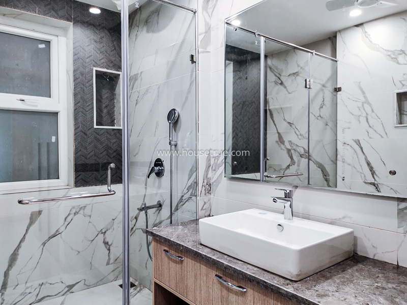 4 BHK Builder Floor For Rent in Green Park