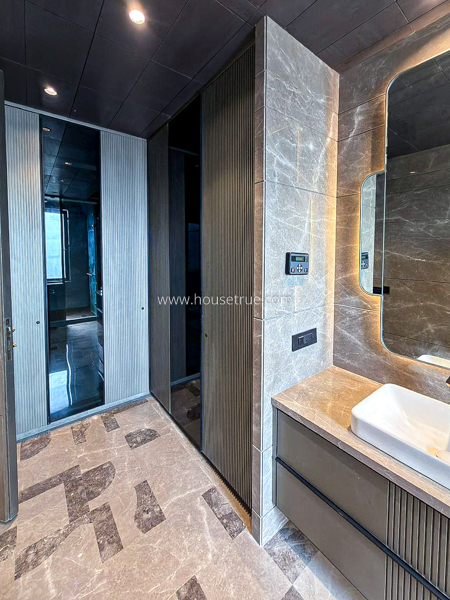 4 BHK Builder Floor For Rent in Green Park