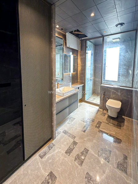 4 BHK Builder Floor For Rent in Green Park