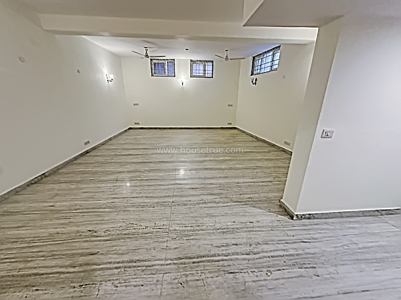 4 BHK Flat For Rent in Greater Kailash Part 1