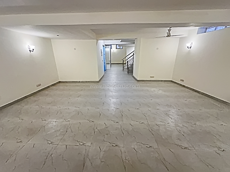 4 BHK Flat For Rent in Greater Kailash Part 1