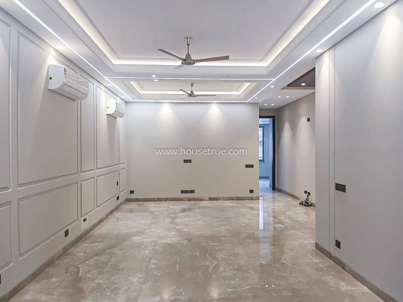 4 BHK Flat For Rent in Defence Colony