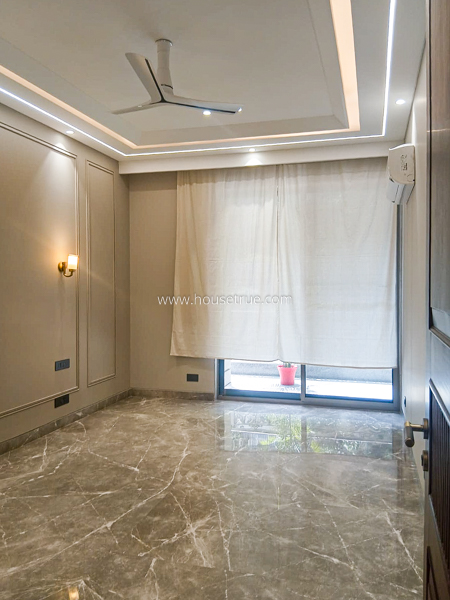 4 BHK Flat For Rent in Defence Colony