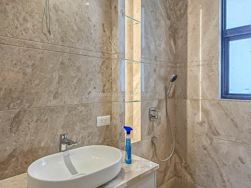 4 BHK Builder Floor For Rent in Vasant Vihar
