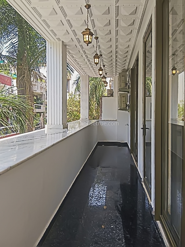 3 BHK Flat For Rent in Defence Colony