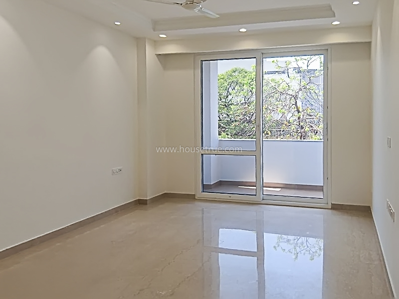 3 BHK Flat For Rent in Defence Colony