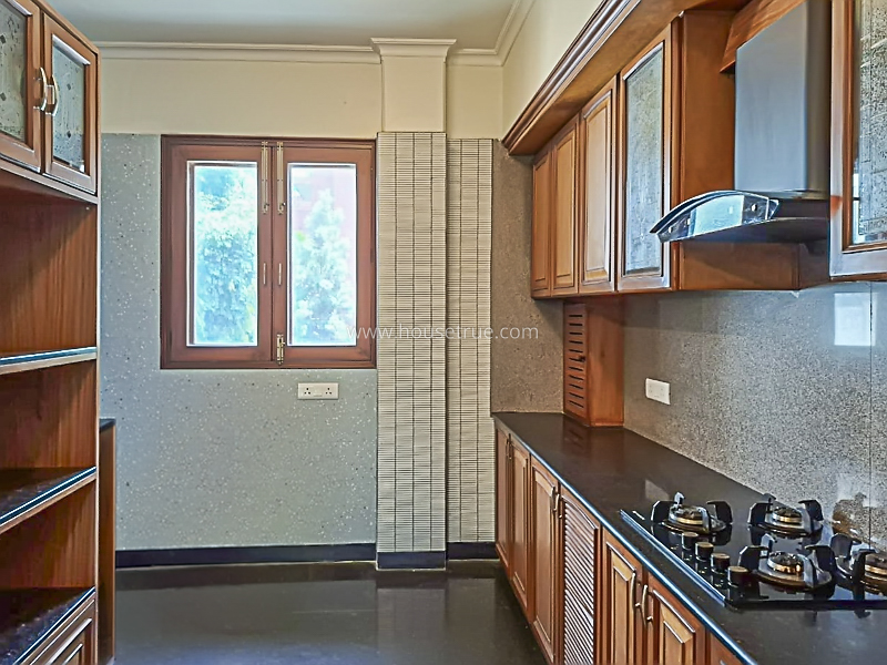 3 BHK Flat For Rent in Shanti Niketan