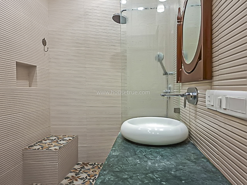3 BHK Flat For Rent in Shanti Niketan