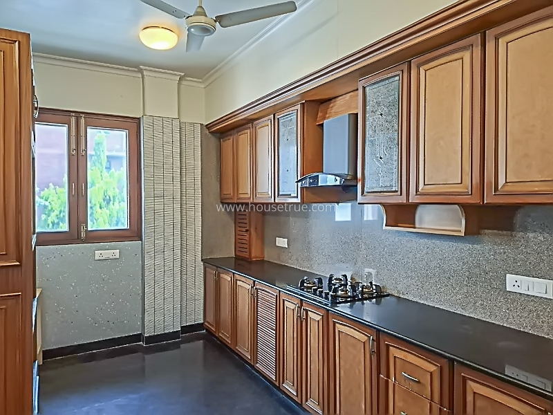 3 BHK Flat For Rent in Shanti Niketan