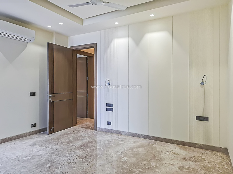 3 BHK Builder Floor For Rent in Gulmohar Park