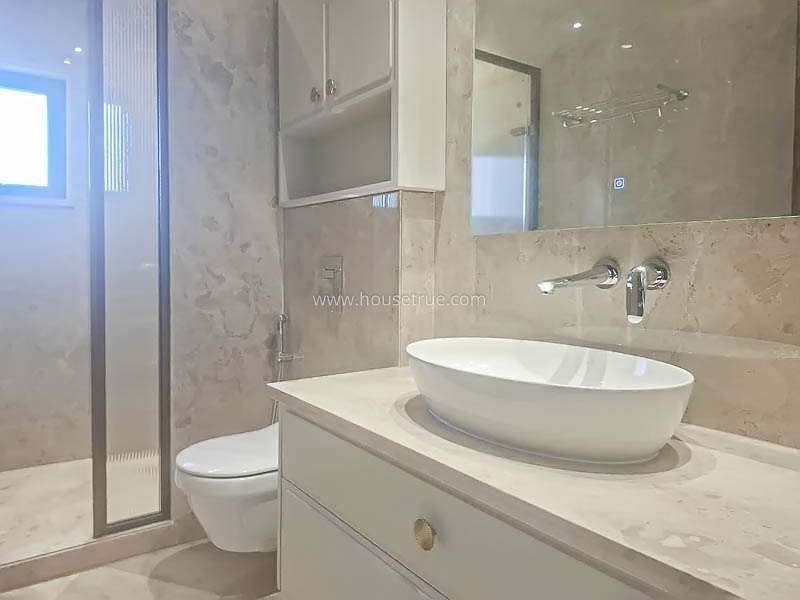 4 BHK Builder Floor For Rent in Gulmohar Park
