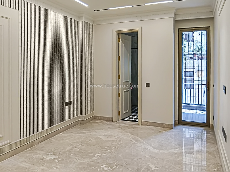 3 BHK Builder Floor For Rent in Defence Colony