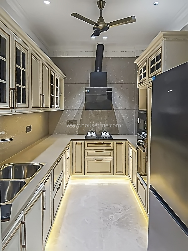 3 BHK Builder Floor For Rent in Defence Colony