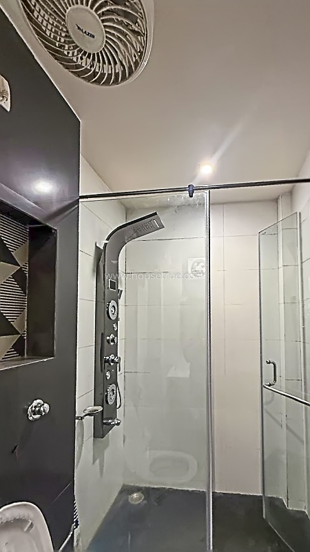 3 BHK Builder Floor For Rent in Greater Kailash Part 3