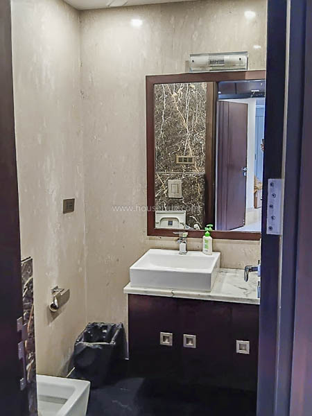 2 BHK Builder Floor For Rent in Vasant Vihar