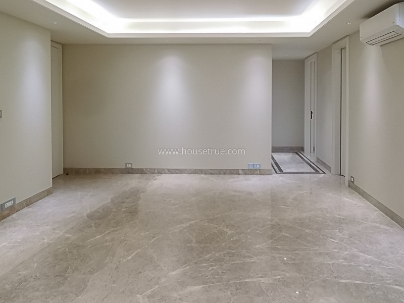 3 BHK Builder Floor For Rent in Defence Colony
