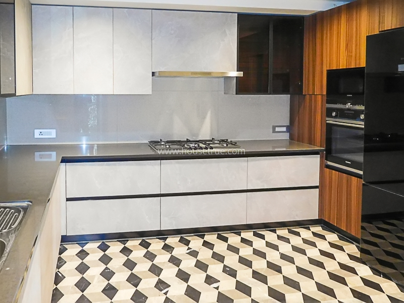 3 BHK Builder Floor For Rent in Defence Colony