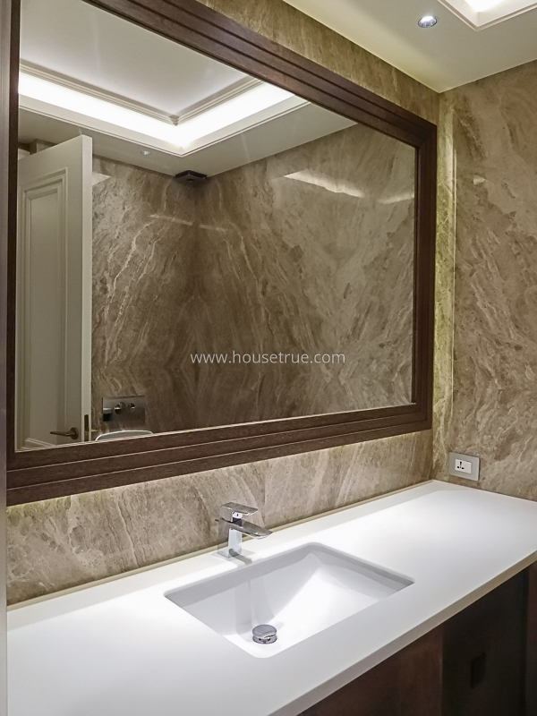 3 BHK Builder Floor For Rent in Defence Colony