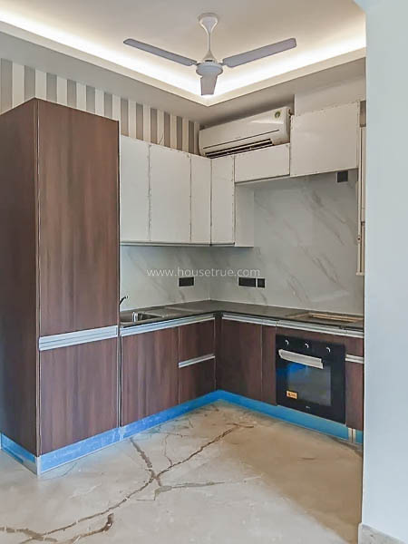 1 BHK Flat For Rent in Golf Links