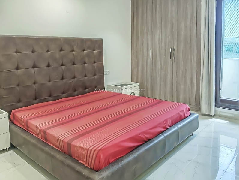 2 BHK Flat For Rent in Defence Colony
