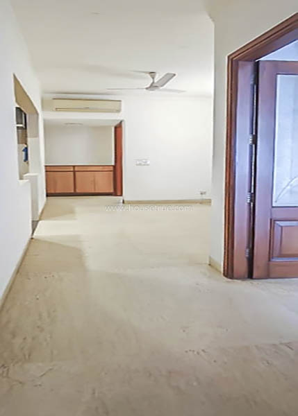 3 BHK Flat For Rent in Defence Colony