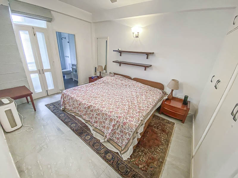 3 BHK Flat For Rent in Nizamuddin East