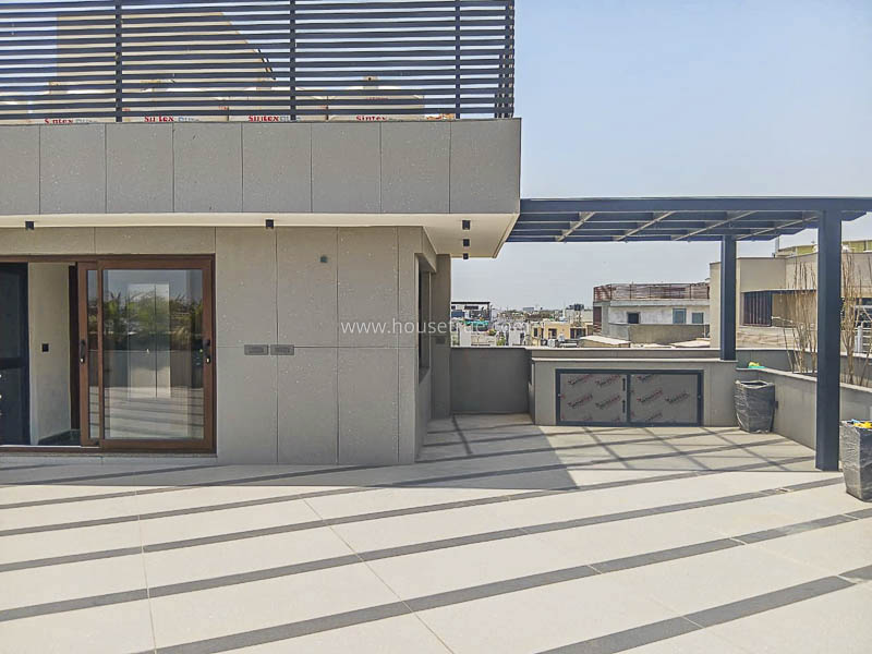 4 BHK Builder Floor For Rent in Defence Colony