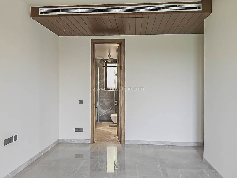 4 BHK Builder Floor For Rent in Defence Colony