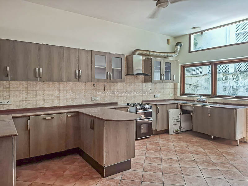 5 BHK House For Rent in Hauz Khas Enclave