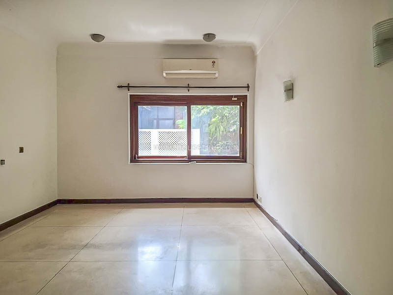 5 BHK House For Rent in Hauz Khas Enclave