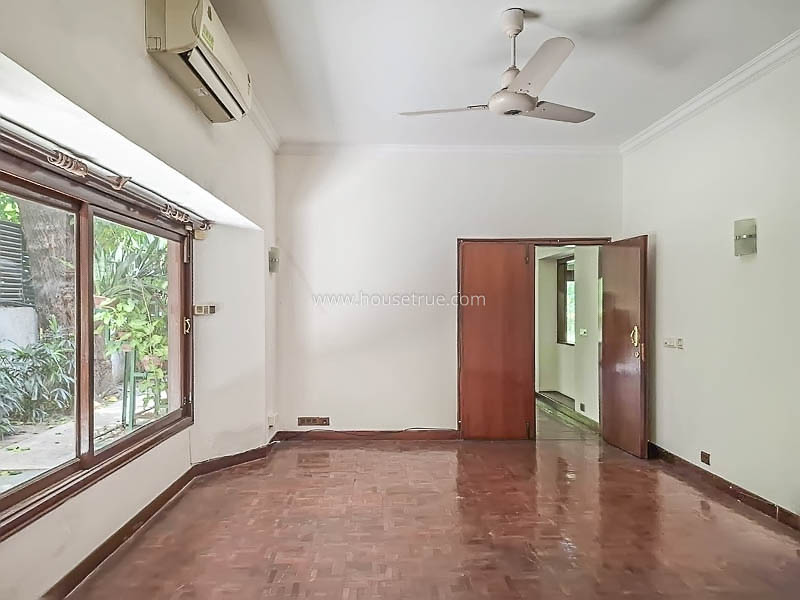 5 BHK House For Rent in Hauz Khas Enclave