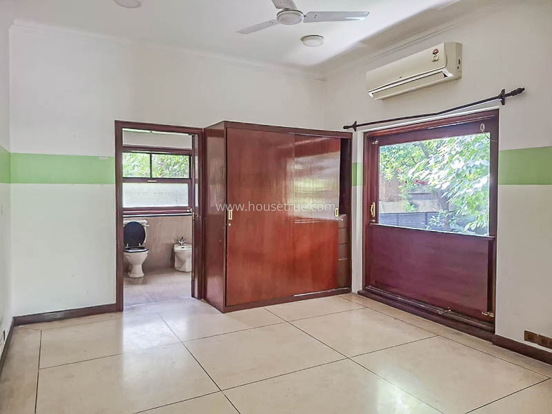 5 BHK House For Rent in Hauz Khas Enclave