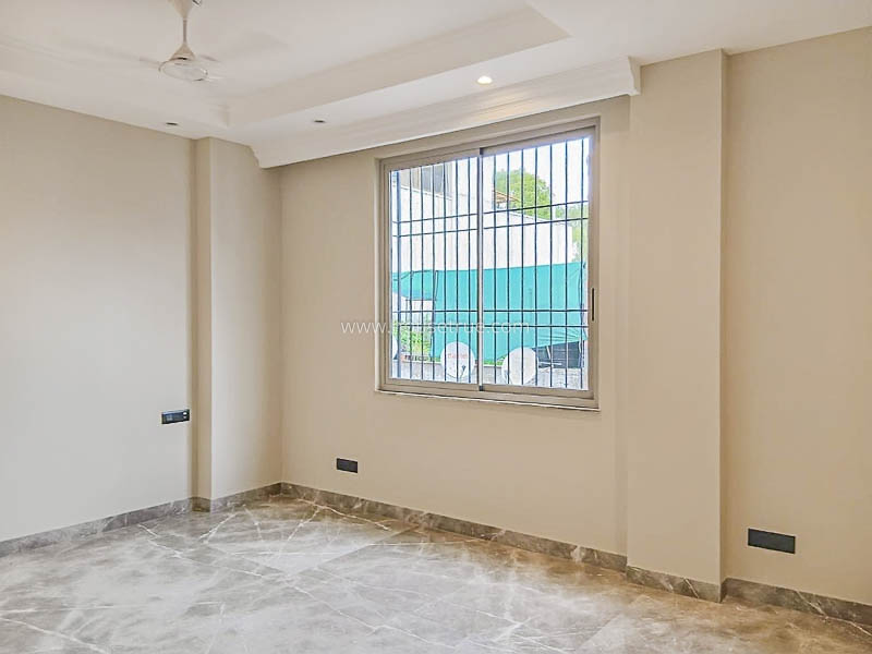 3 BHK Builder Floor For Rent in Defence Colony