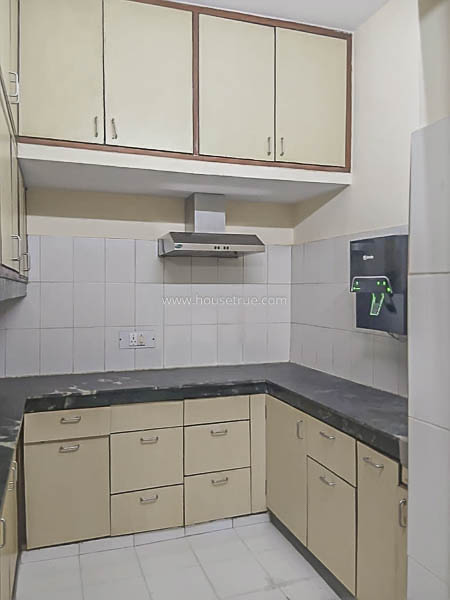 2 BHK Flat For Rent in Defence Colony