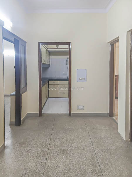 2 BHK Flat For Rent in Defence Colony