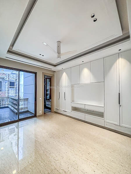 4 BHK Builder Floor For Rent in Vasant Vihar