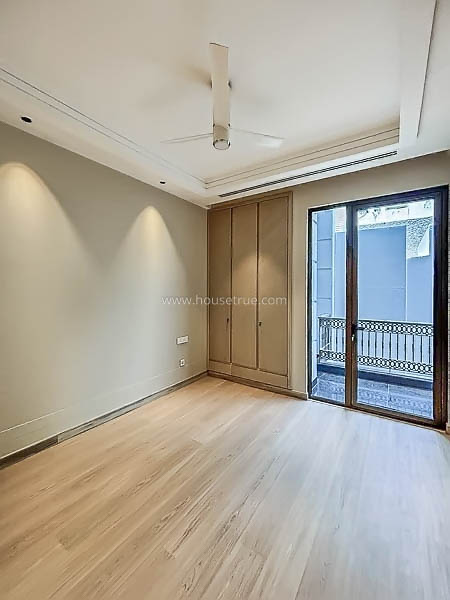 4 BHK Builder Floor For Rent in Vasant Vihar