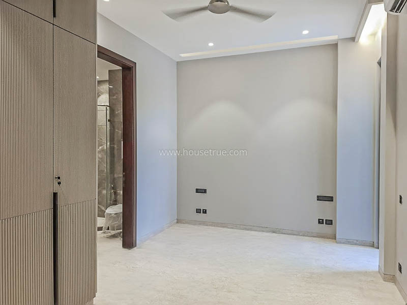 4 BHK Builder Floor For Rent in Anand Niketan