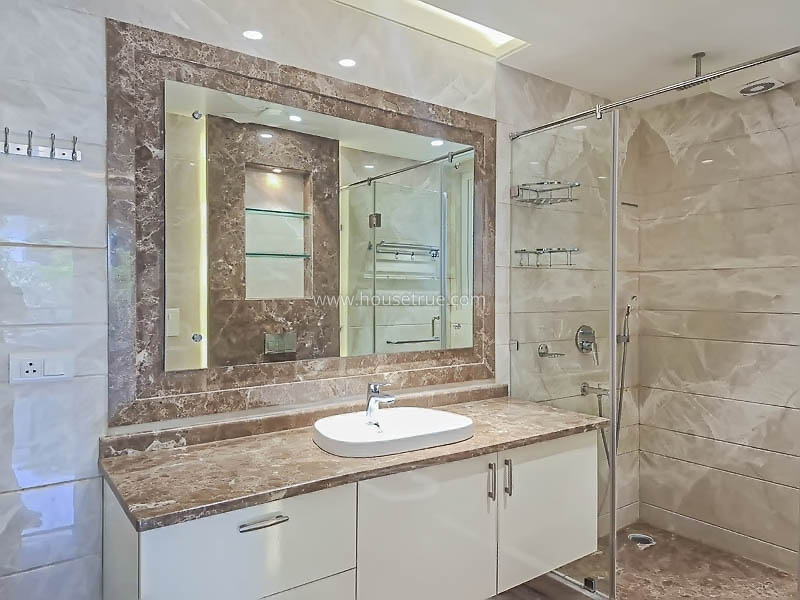 4 BHK Builder Floor For Rent in Hauz Khas Enclave