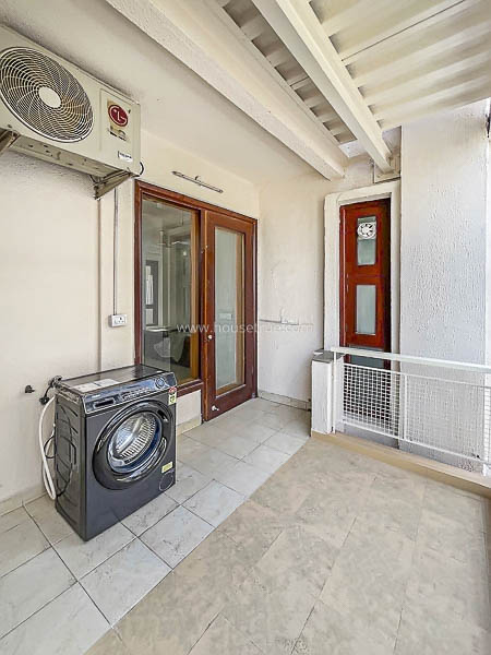 3 BHK Builder Floor For Rent in Vasant Vihar