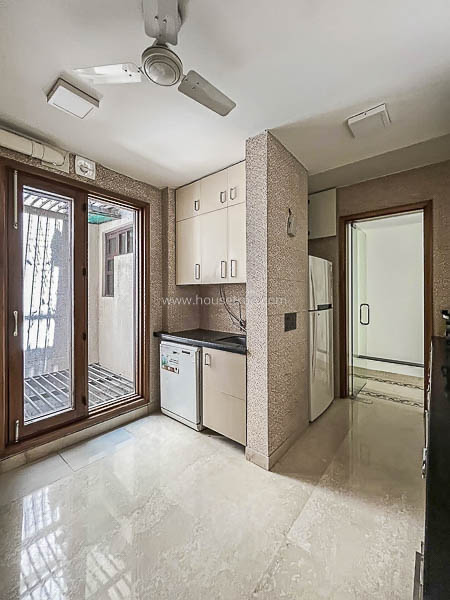 3 BHK Builder Floor For Rent in Vasant Vihar