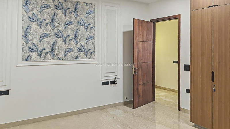 5 BHK Builder Floor For Rent in Vasant Kunj