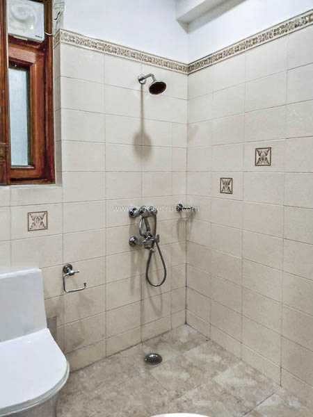 3 BHK Flat For Rent in Gulmohar Park