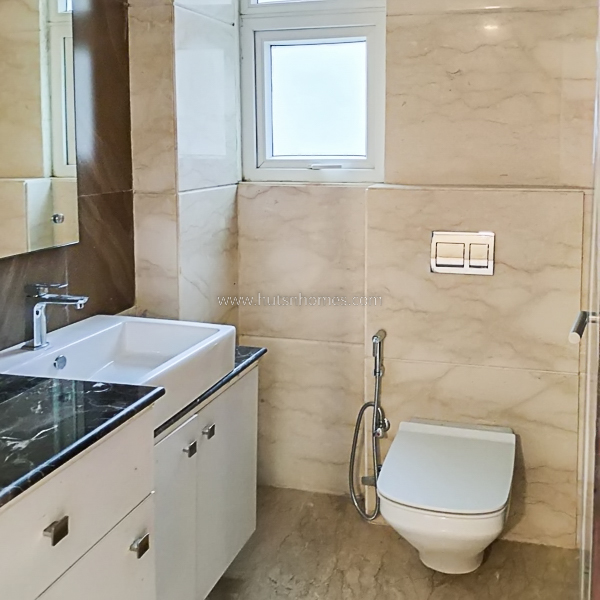 4 BHK Builder Floor For Sale in Safdarjung Development Area