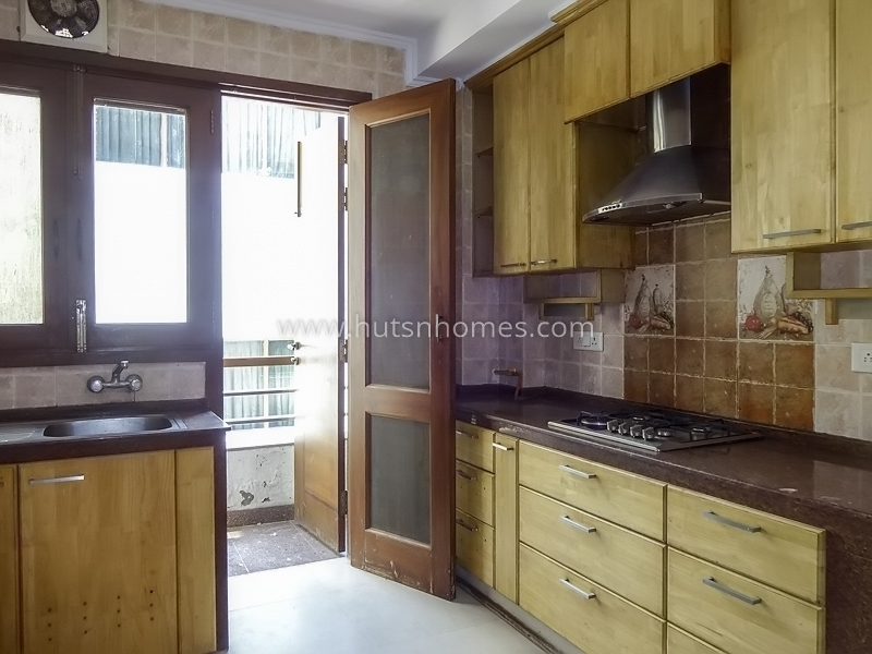 3 BHK Flat For Sale in Neeti Bagh