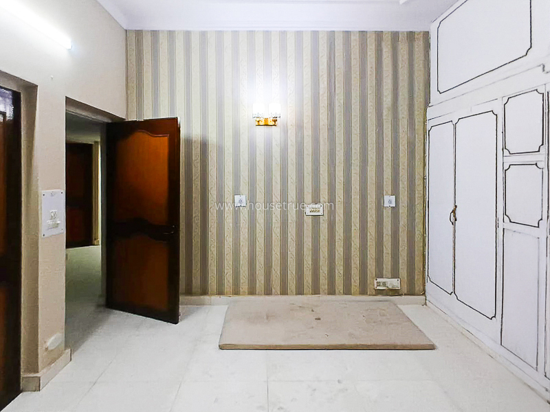 4 BHK Duplex For Sale in New Friends Colony