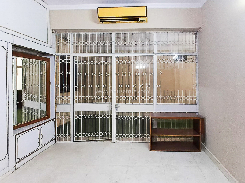 4 BHK Duplex For Sale in New Friends Colony