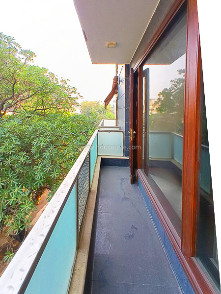 4 BHK Builder Floor For Sale in New Friends Colony