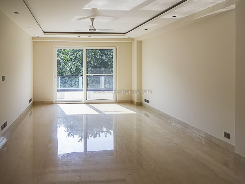 3 BHK Flat For Sale in Defence Colony